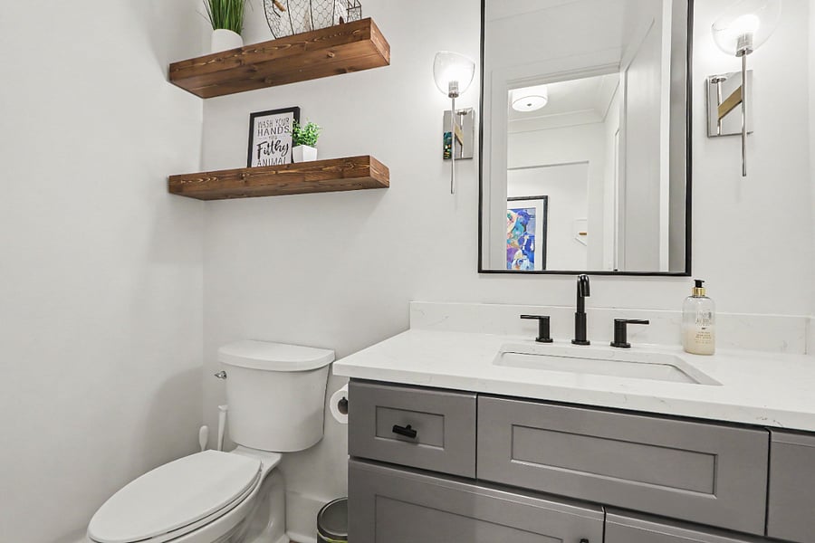 ½ Bath on main