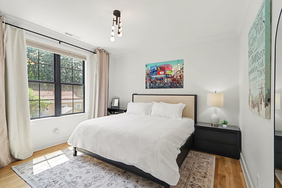 King Room