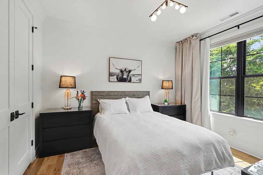 Queen Room