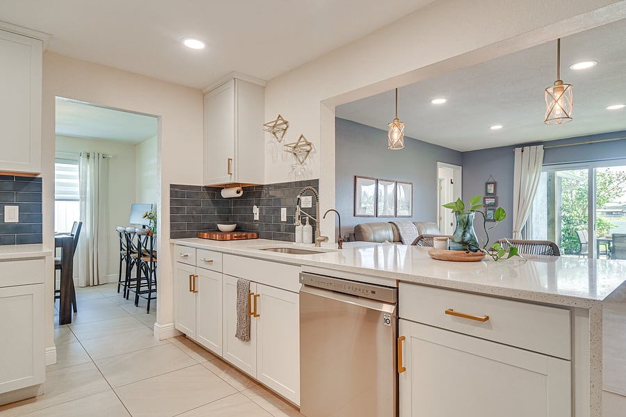 Furnished Finder property 1042118_1 photo 12