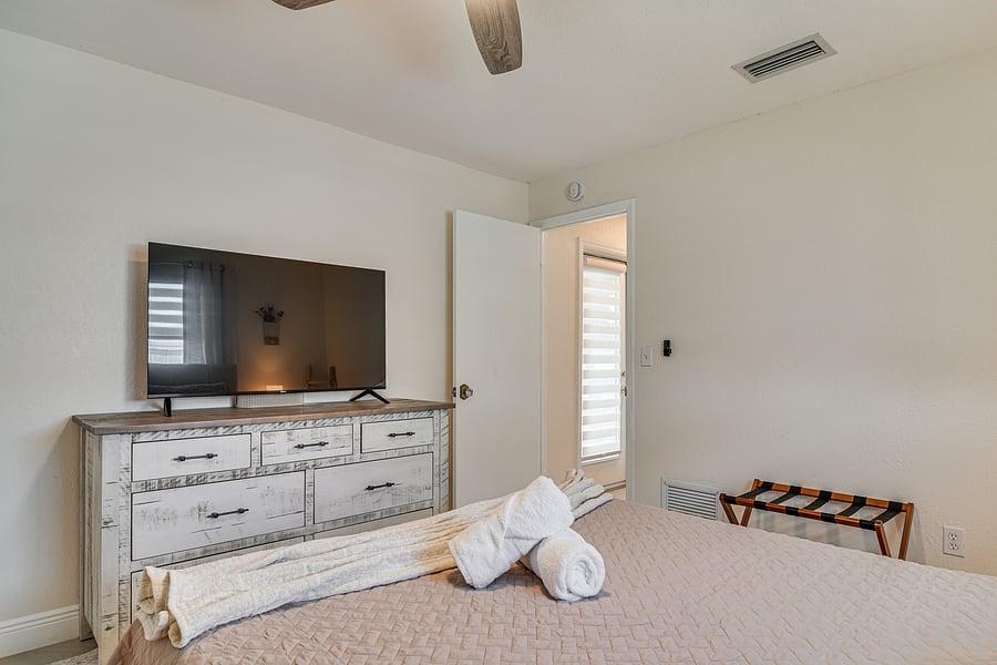Furnished Finder property 1042118_1 photo 20
