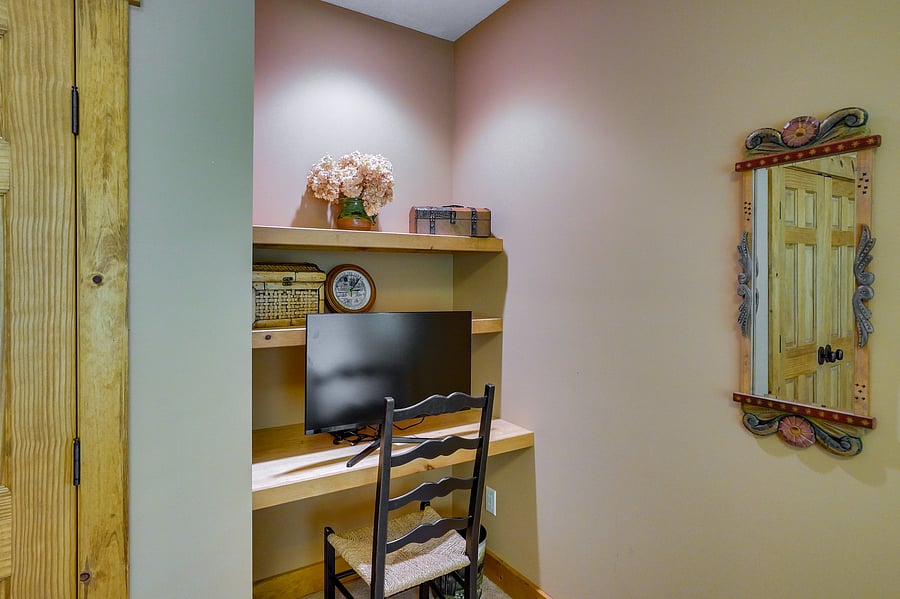 Furnished Finder property 1042119_1 photo 17