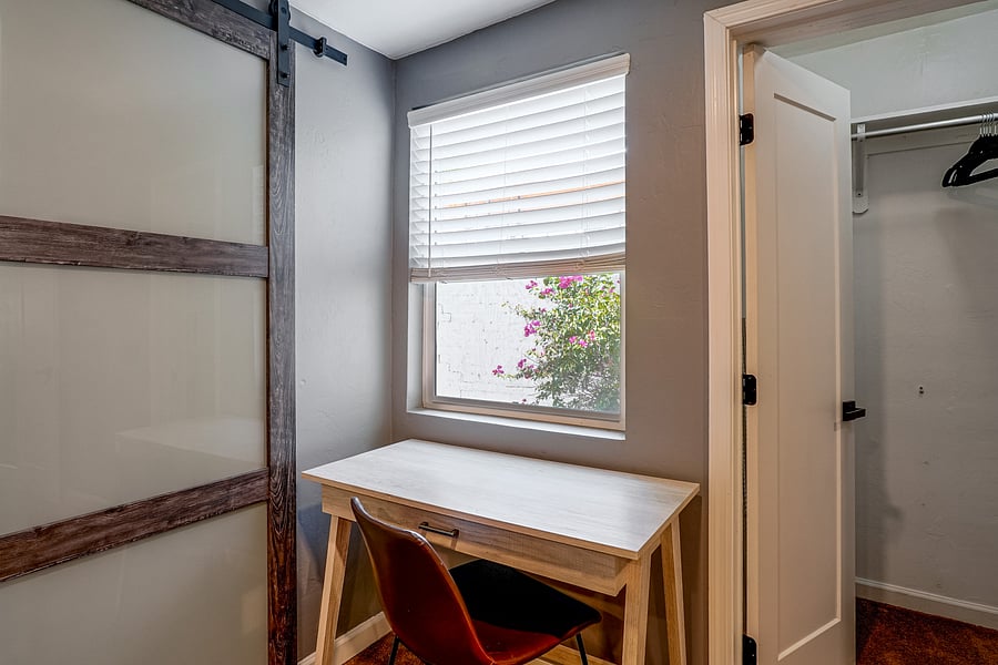 Furnished Finder property 1042120_1 photo 11