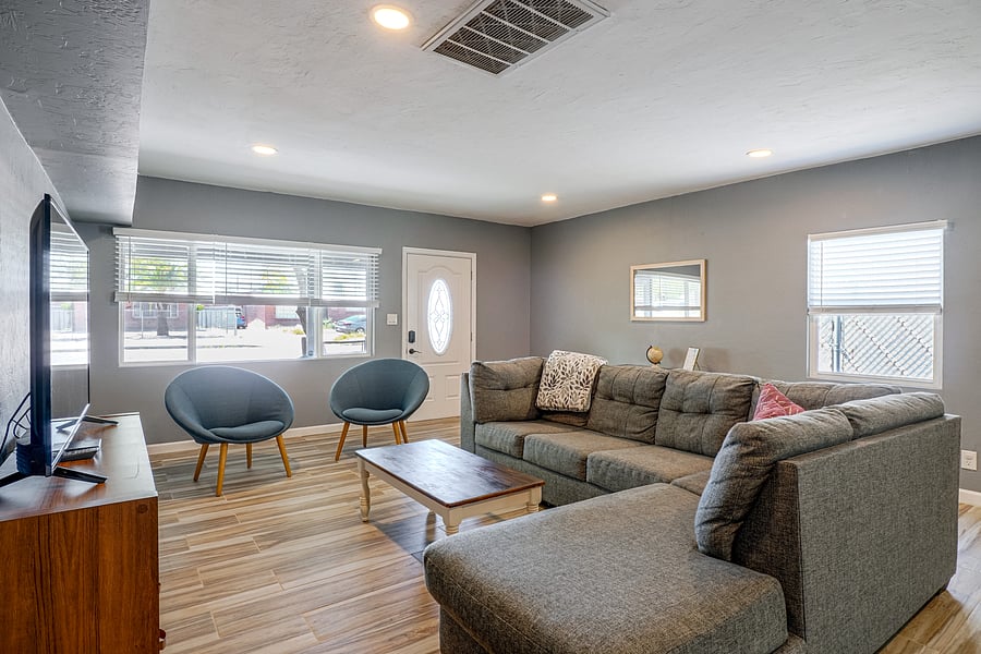 Furnished Finder property 1042120_1 photo 4