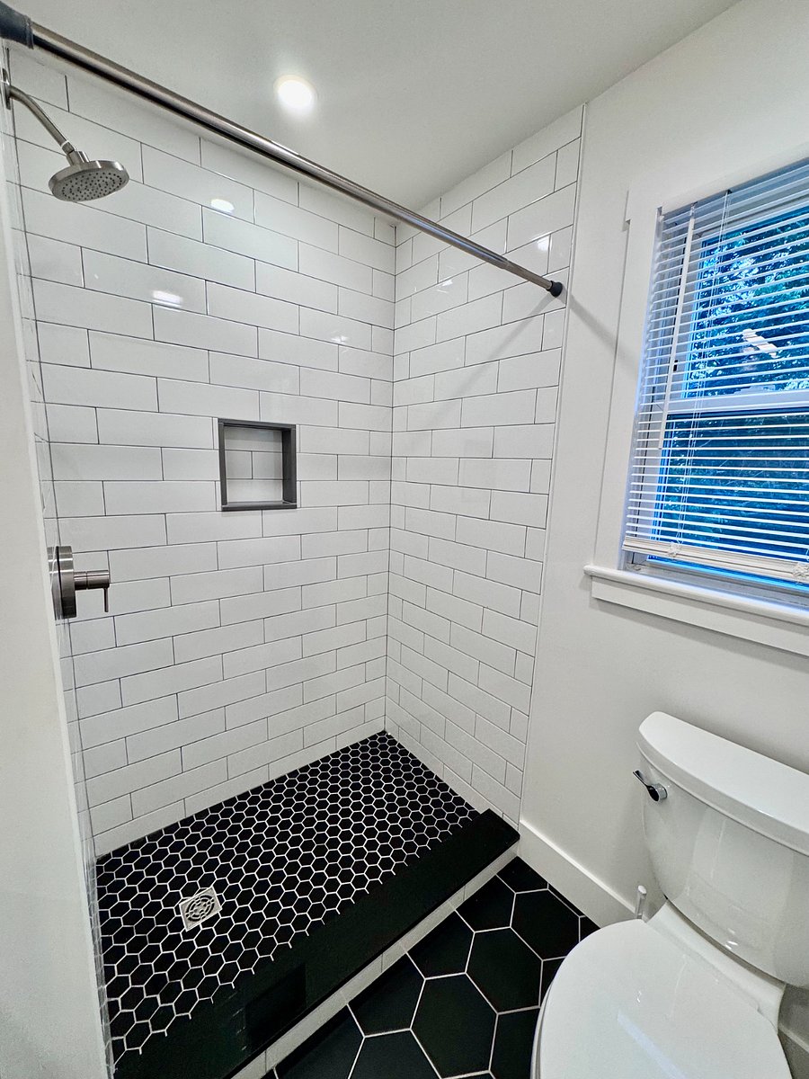 Furnished Finder property 1042135_1 photo 3