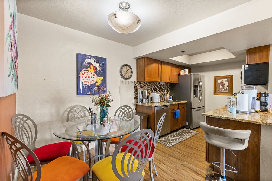 Furnished Finder property 1042136_1 photo 9