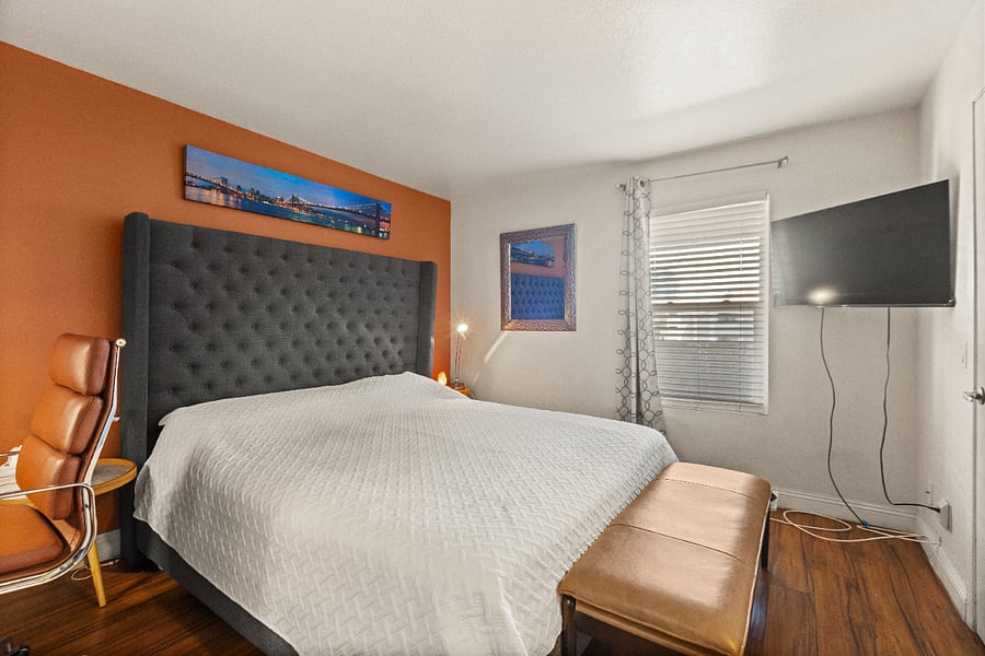 Furnished Finder property 1042136_1 photo 17