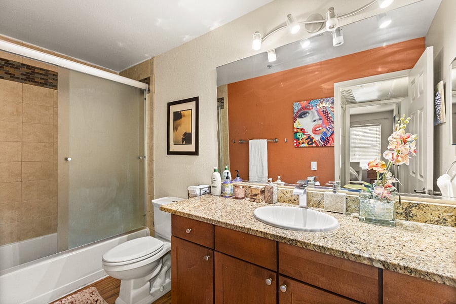 Furnished Finder property 1042136_1 photo 21