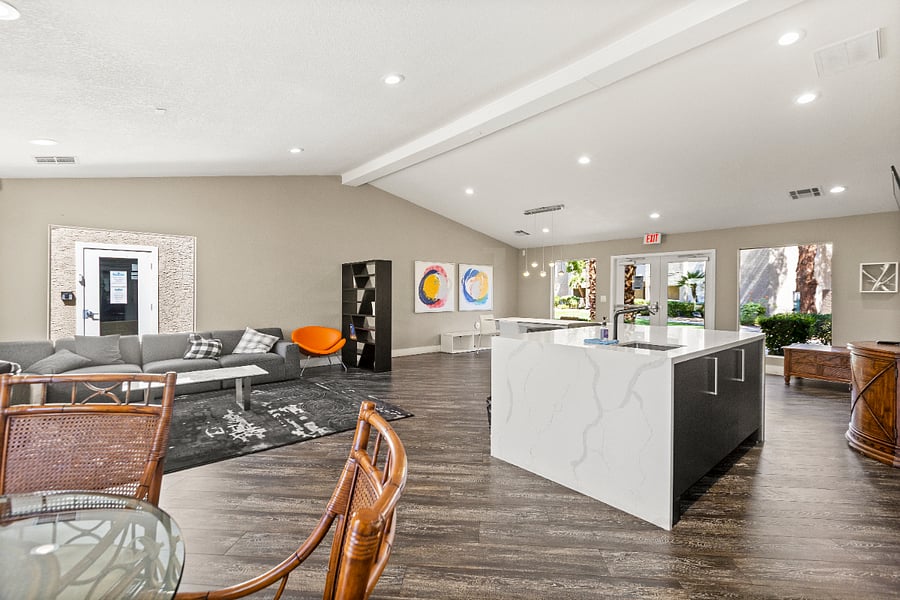 Furnished Finder property 1042136_1 photo 13