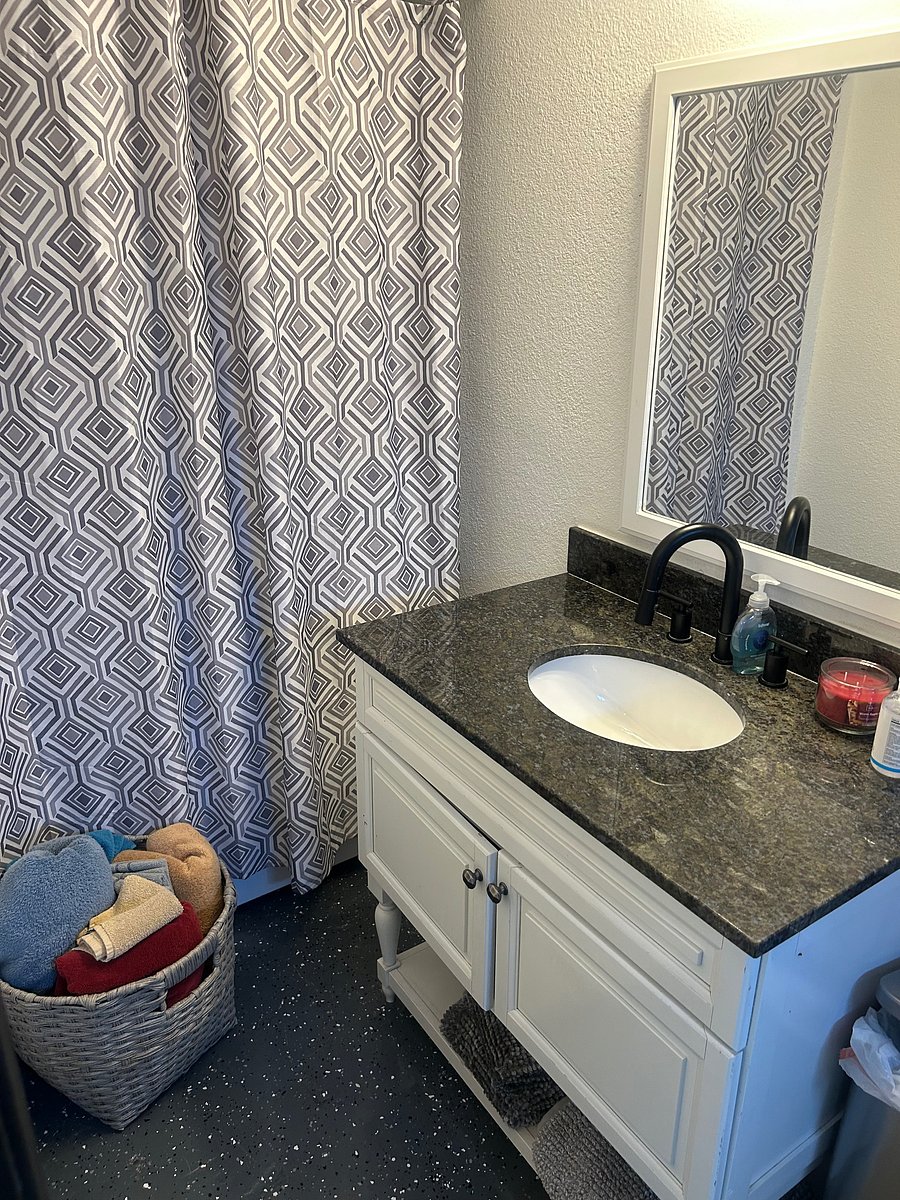 Furnished Finder property 1042137_1 photo 11
