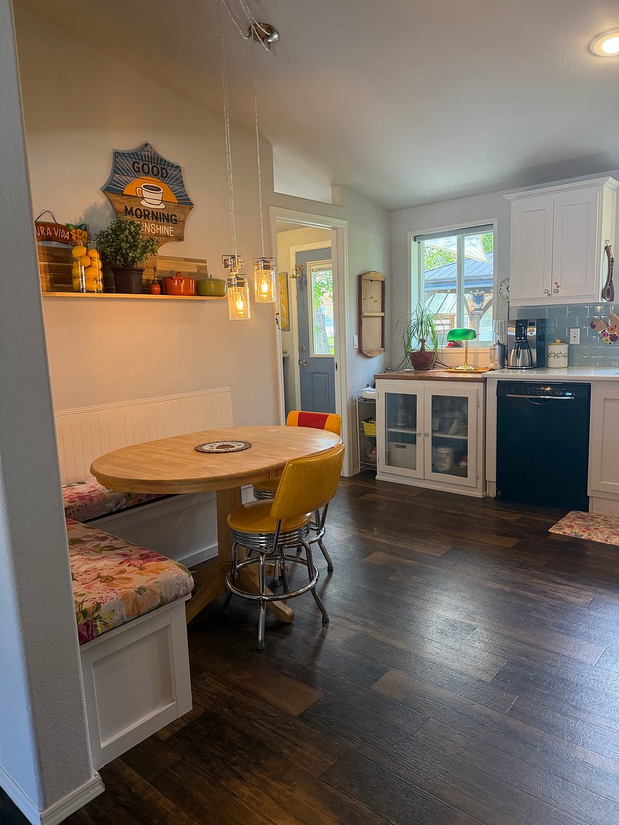 Furnished Finder property 1042140_1 photo 13