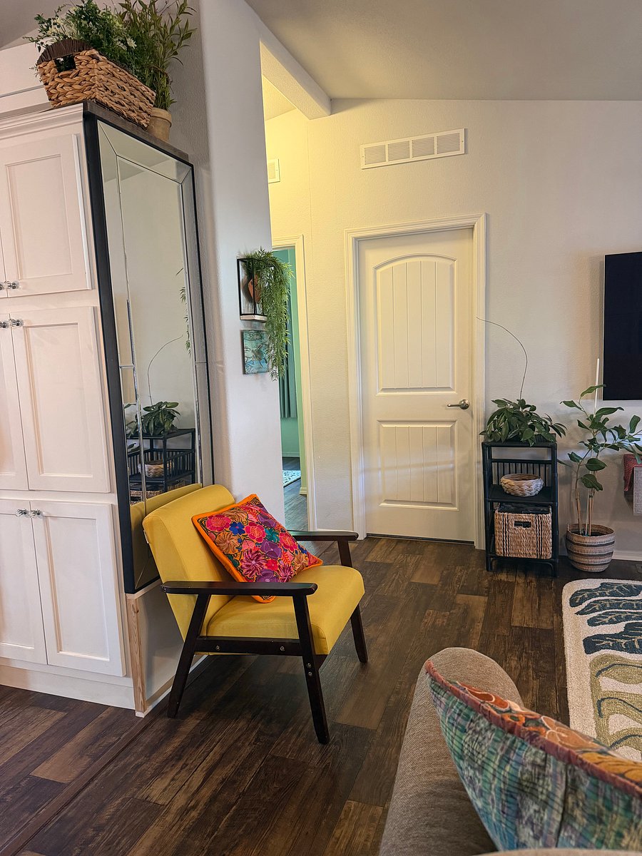 Furnished Finder property 1042140_1 photo 10