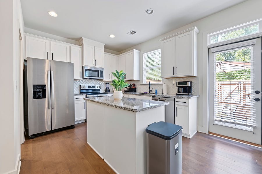 Furnished Finder property 1042153_1 photo 9