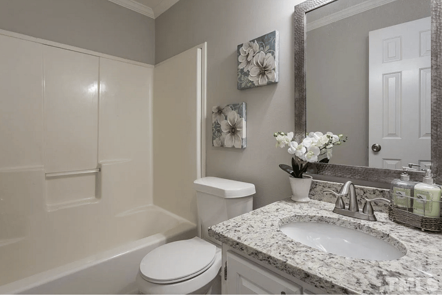 Furnished Finder property 1042157_1 photo 8