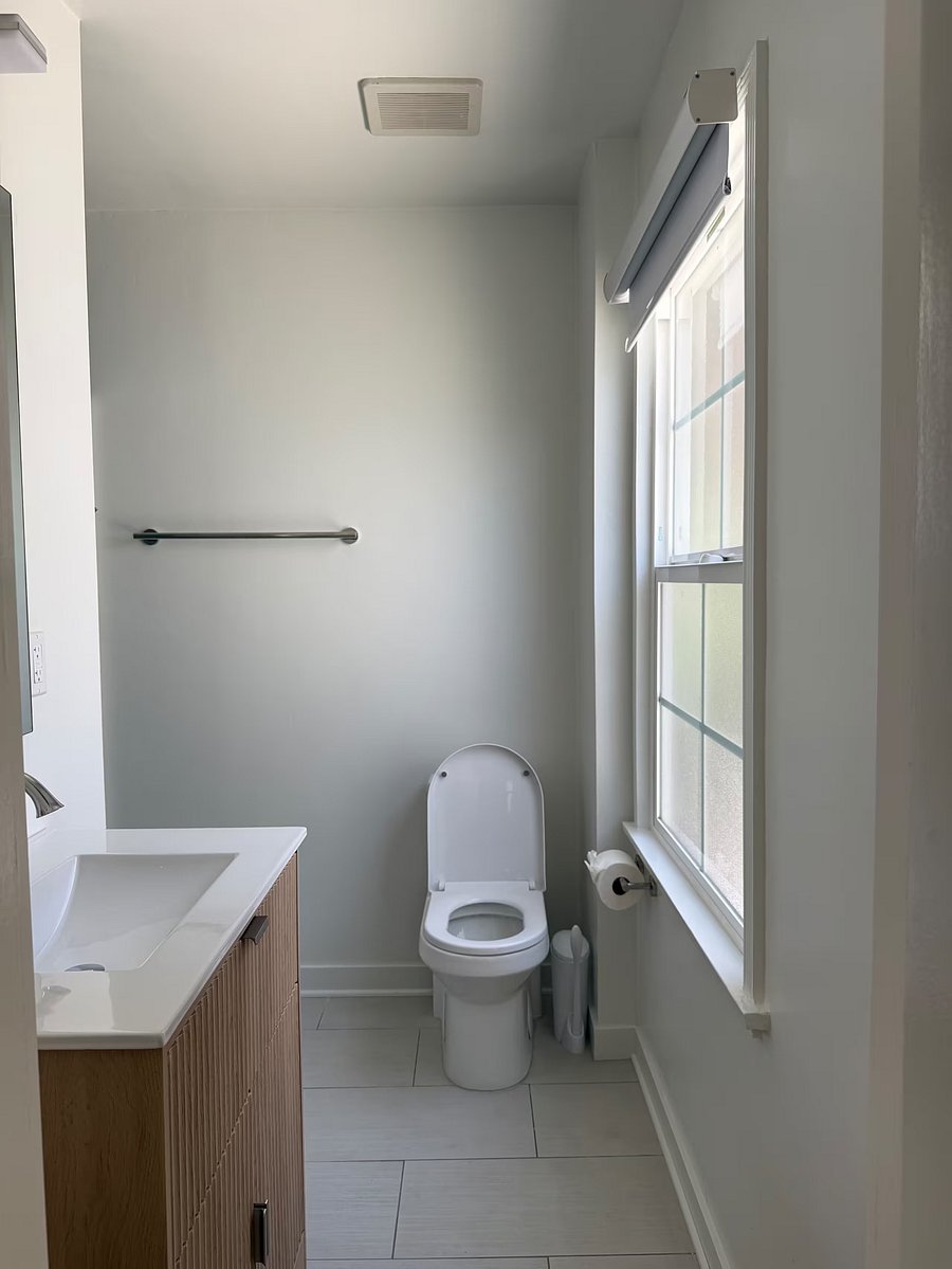 Furnished Finder property 1042160_1 photo 36