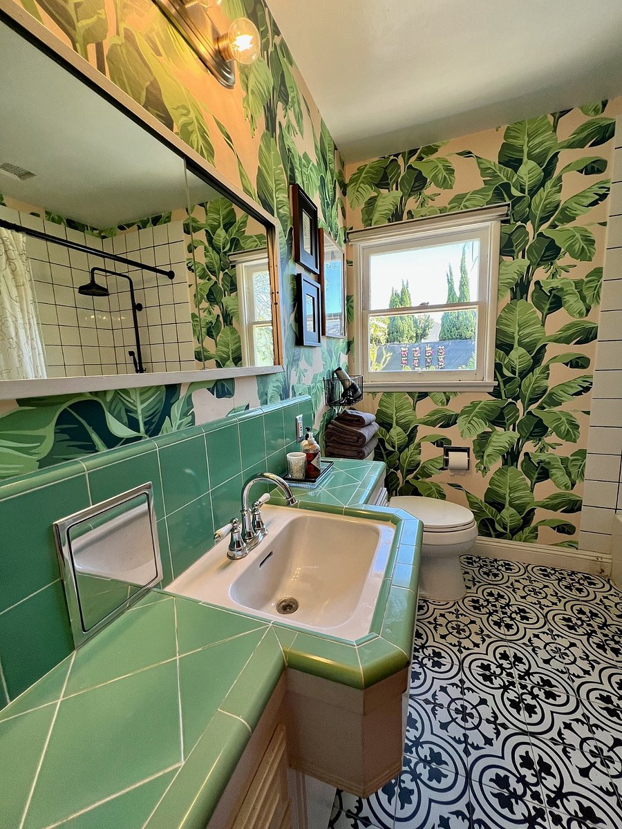 Second full bathroom