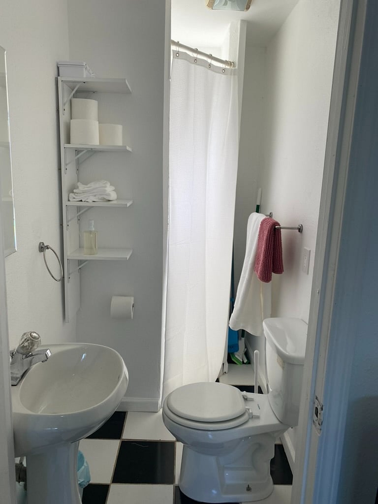 Furnished Finder property 1042182_1 photo 8