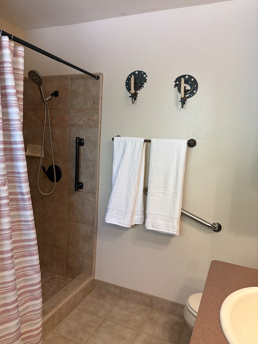 Furnished Finder property 1042184_1 photo 13