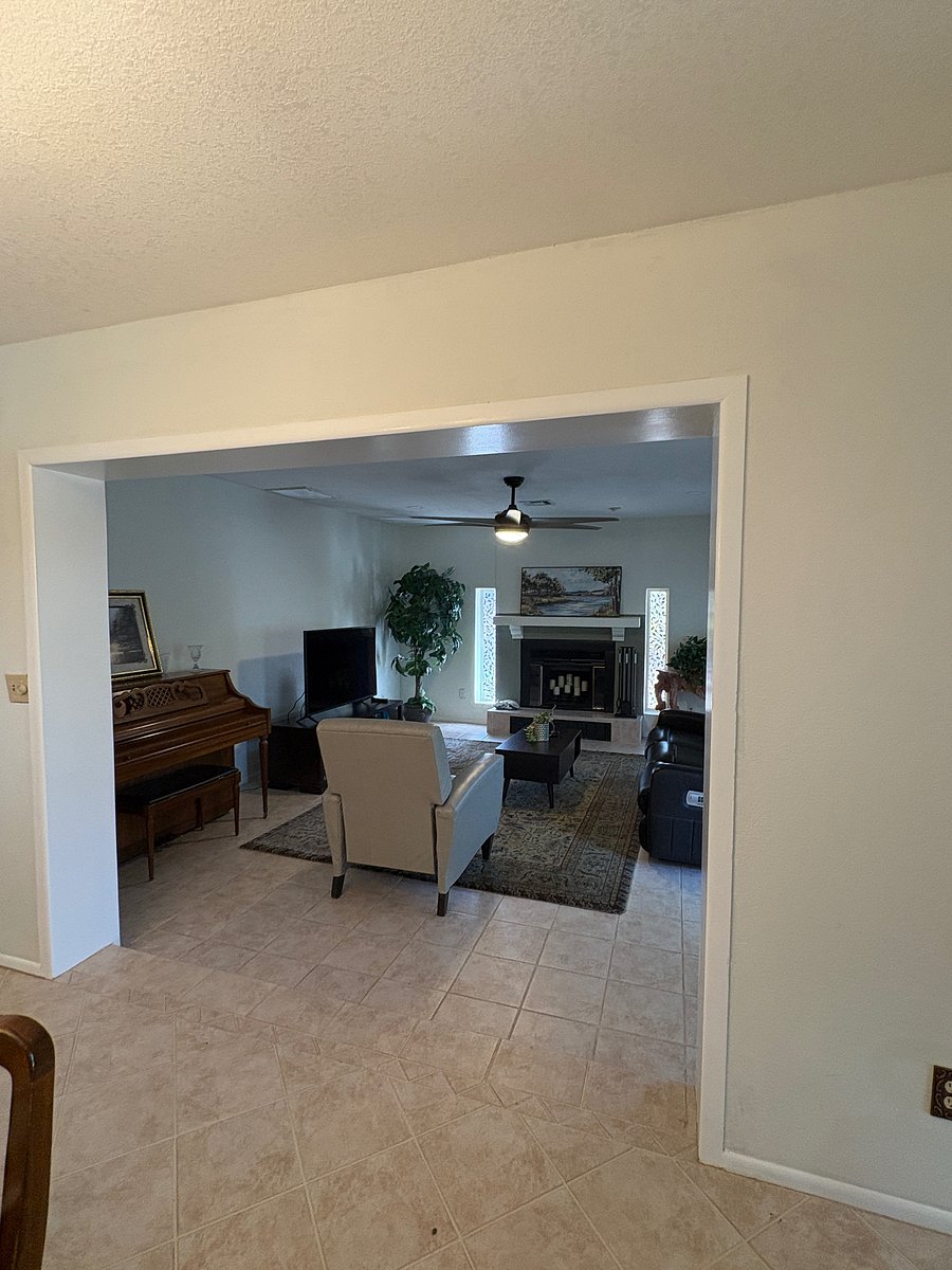 Furnished Finder property 1042184_1 photo 24