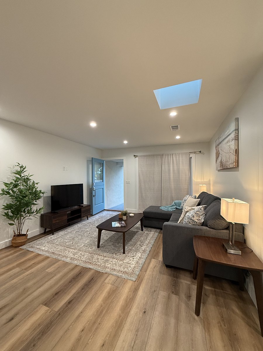 Furnished Finder property 1042185_1 photo 11
