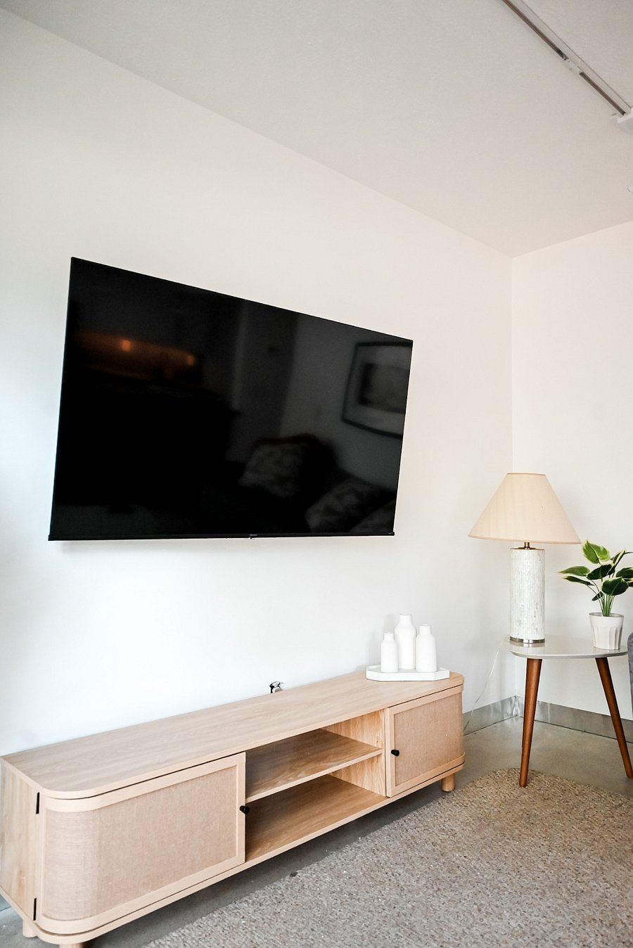 65" Roku Smart TV