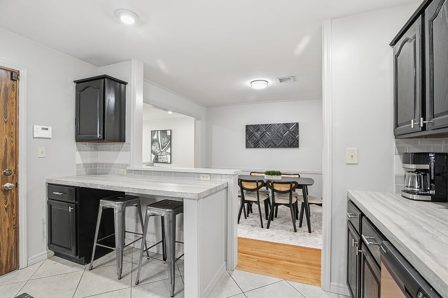 Furnished Finder property 1042230_1 photo 14