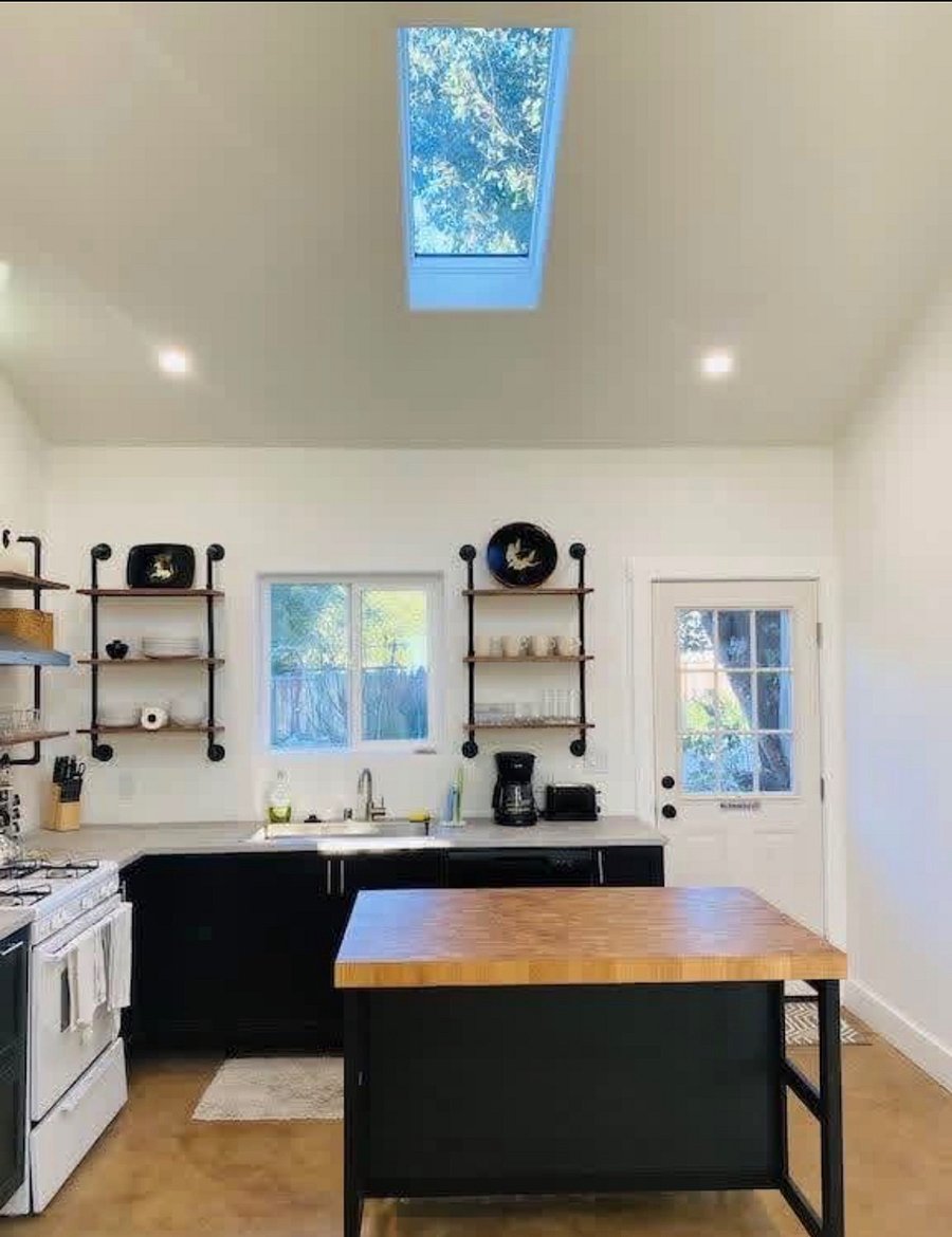 Furnished Finder property 1042234_1 photo 4