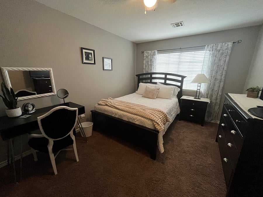 Furnished Finder property 1042247_1 photo 28