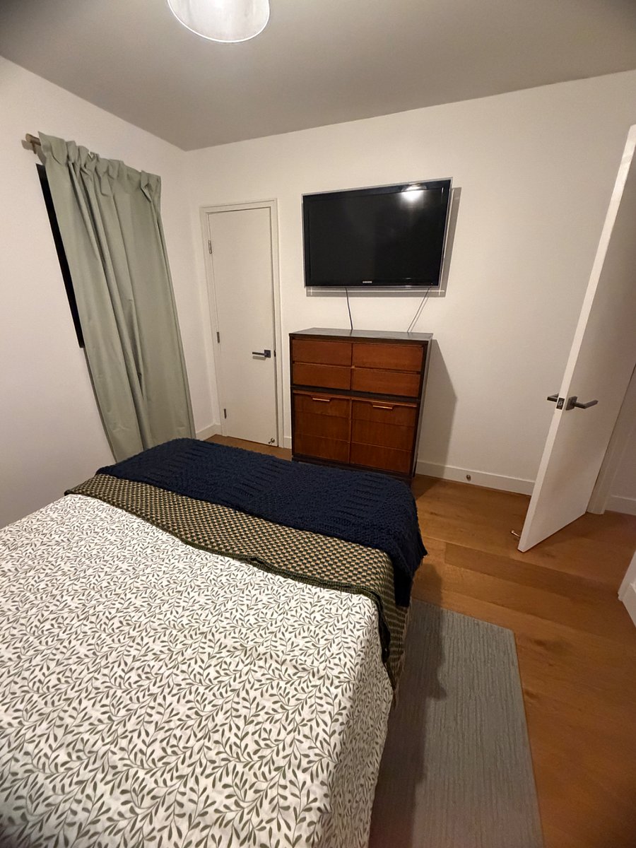 Furnished Finder property 1042250_1 photo 2
