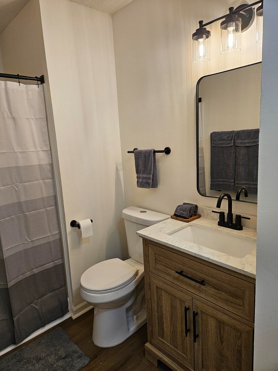 Furnished Finder property 1042260_1 photo 5