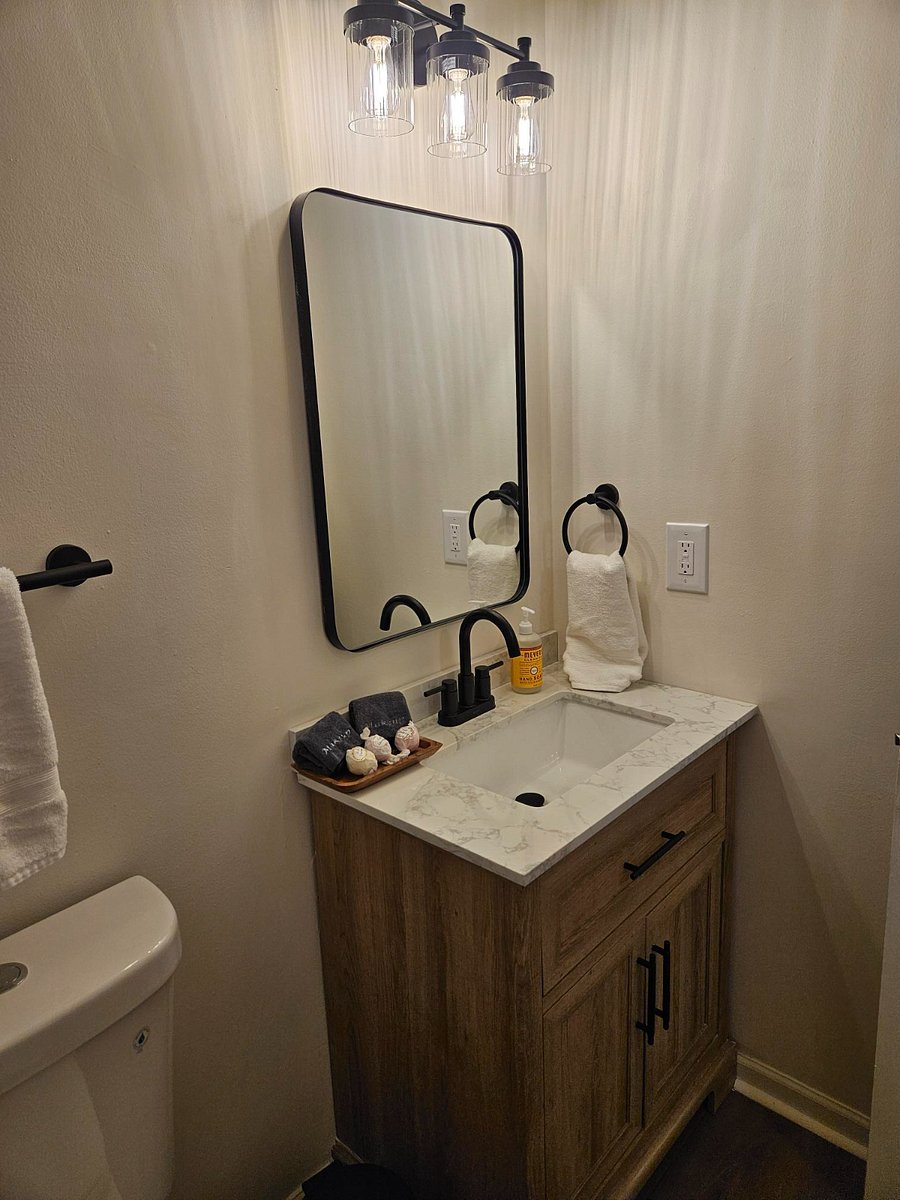 Furnished Finder property 1042260_1 photo 15