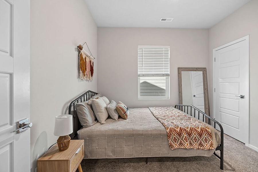 Furnished Finder property 1042262_1 photo 8