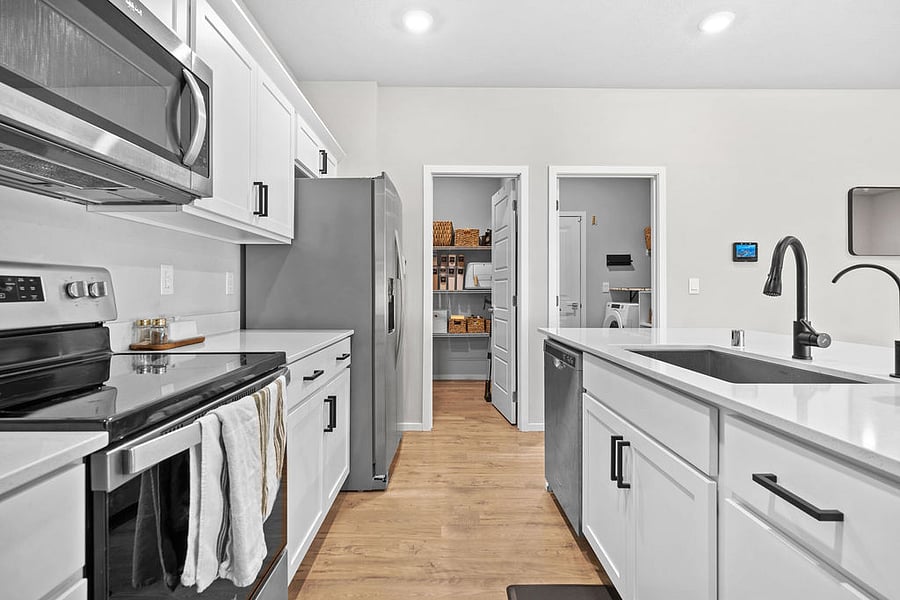 Furnished Finder property 1042262_1 photo 12