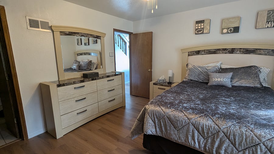 Furnished Finder property 1042271_1 photo 8