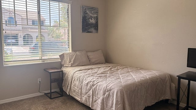 Furnished Finder property 1042273_1 photo 2