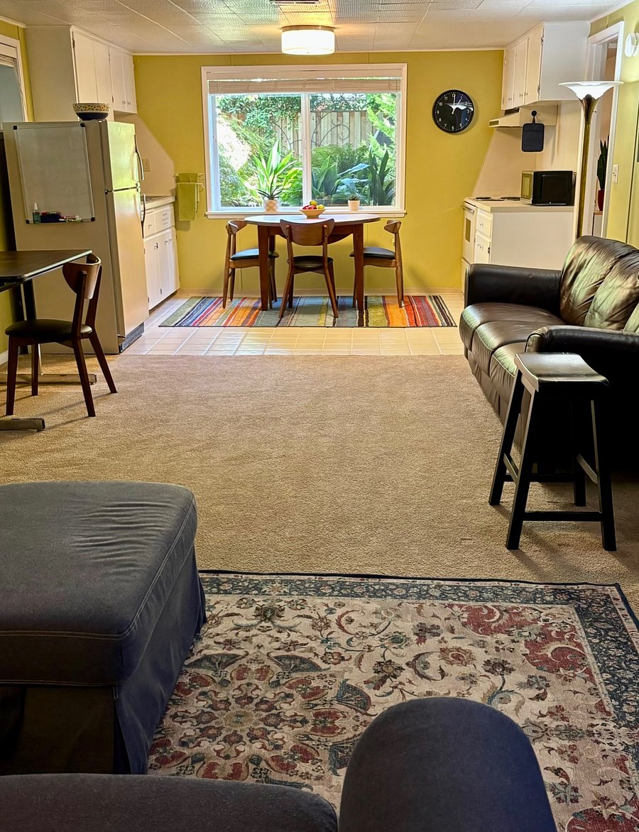 Furnished Finder property 1042280_1 photo 6