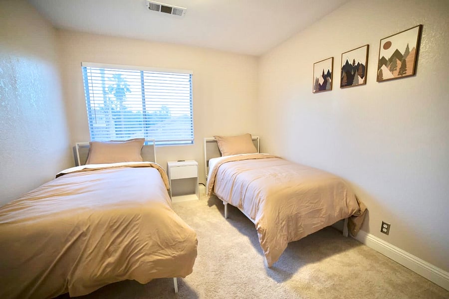 Furnished Finder property 1042295_1 photo 8