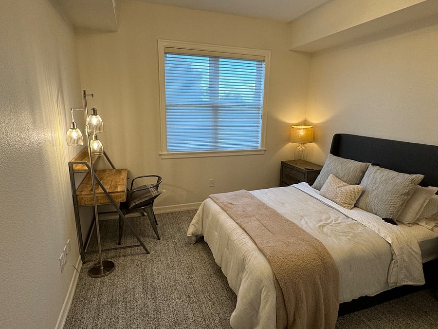 Furnished Finder property 1042301_1 photo 3