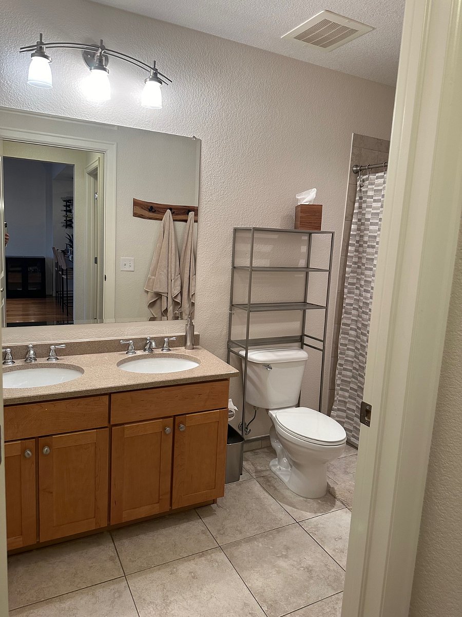 Furnished Finder property 1042301_1 photo 4