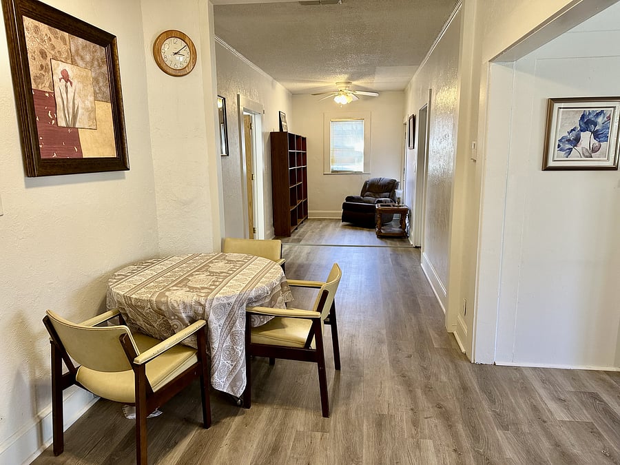 Furnished Finder property 1042317_1 photo 16