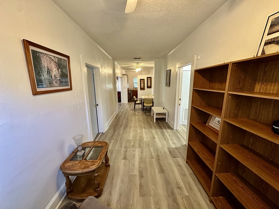 Furnished Finder property 1042317_1 photo 9