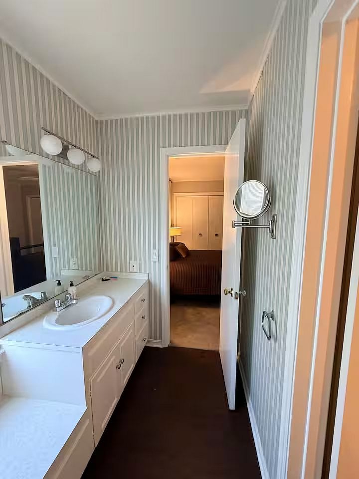 Furnished Finder property 1042320_1 photo 21