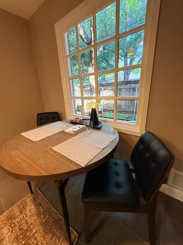 Furnished Finder property 1042320_1 photo 4
