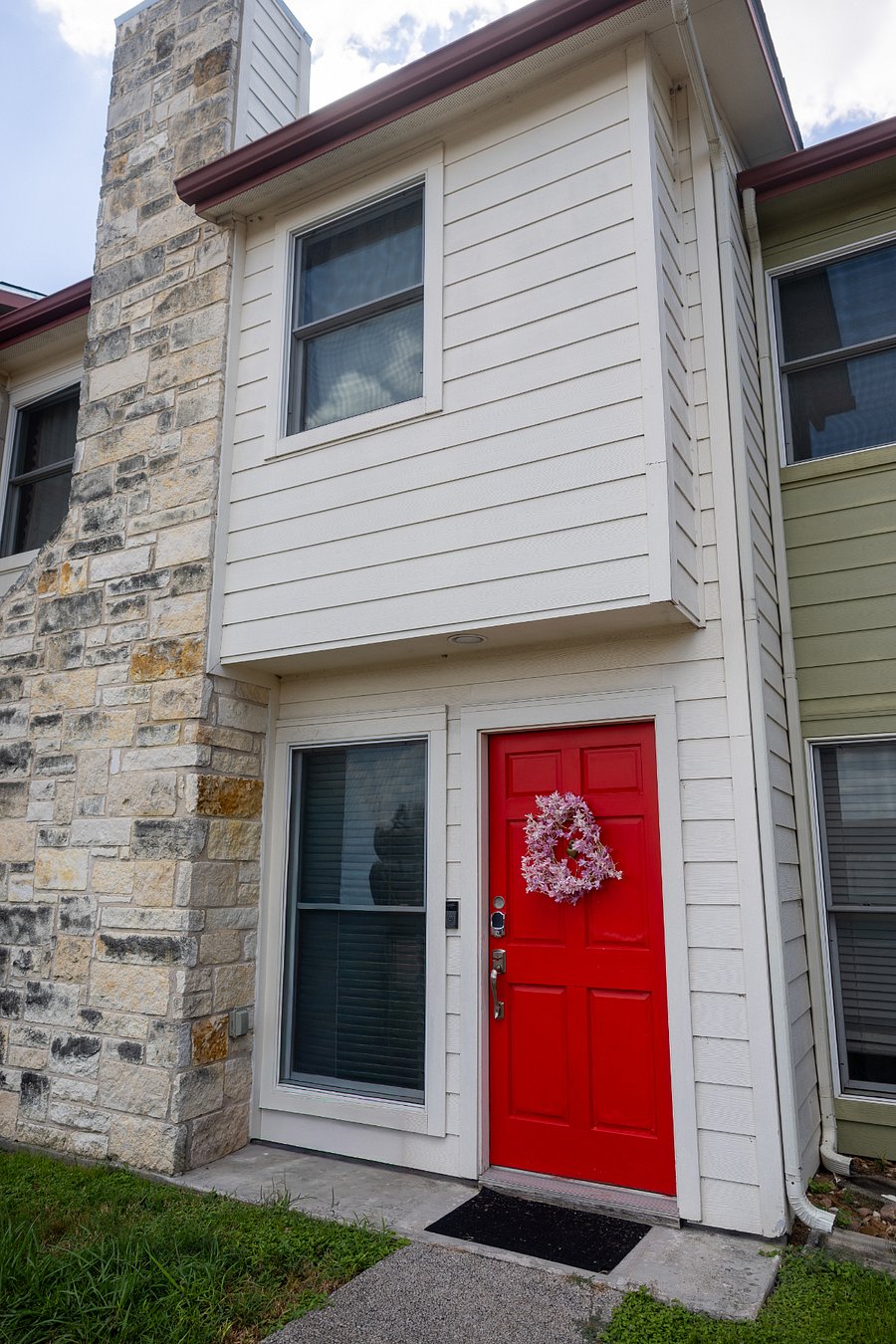 Furnished Finder property 1042341_1 photo 15