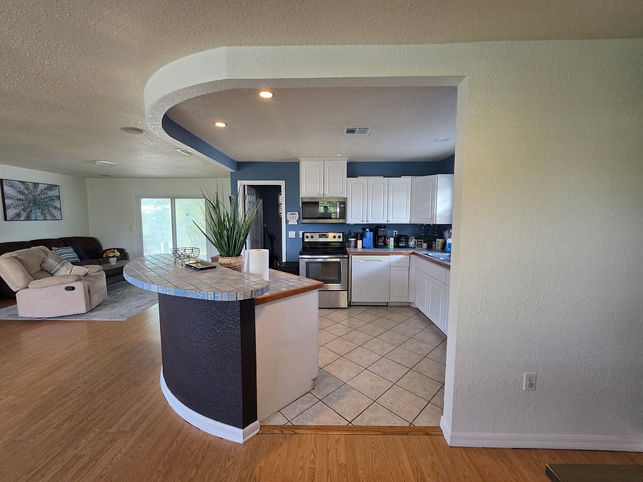 Furnished Finder property 1042351_1 photo 5