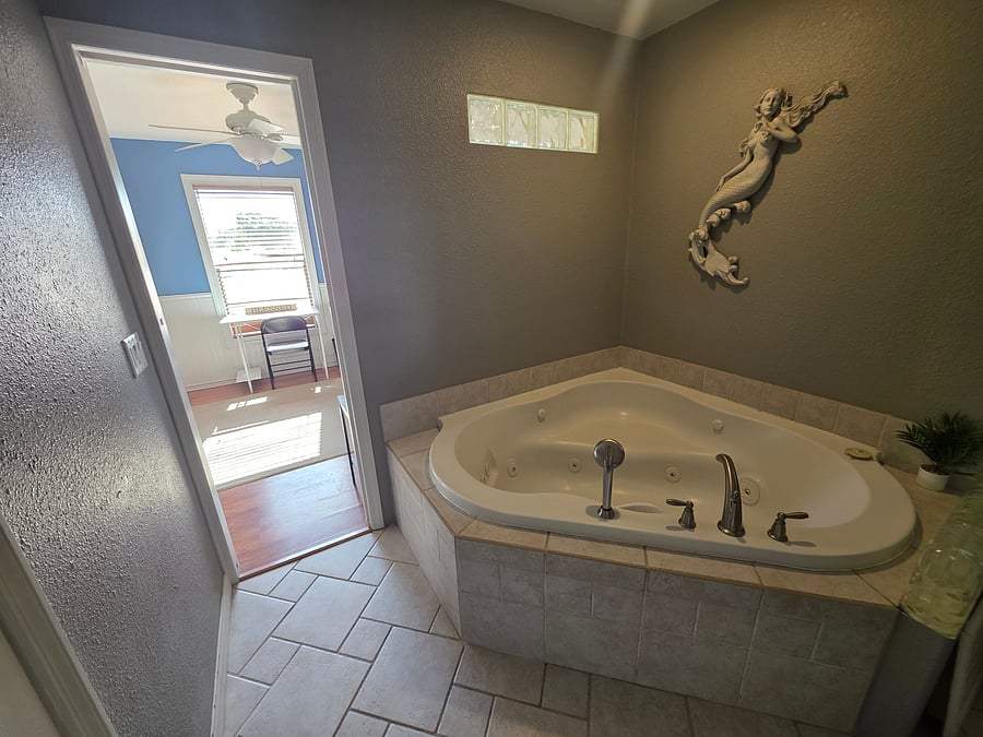 Furnished Finder property 1042351_1 photo 14