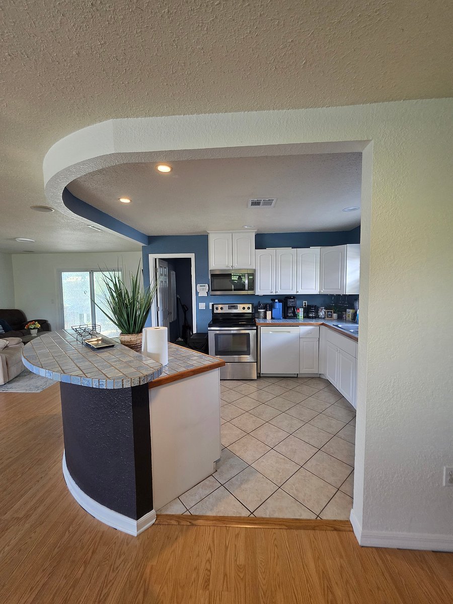 Furnished Finder property 1042351_1 photo 6