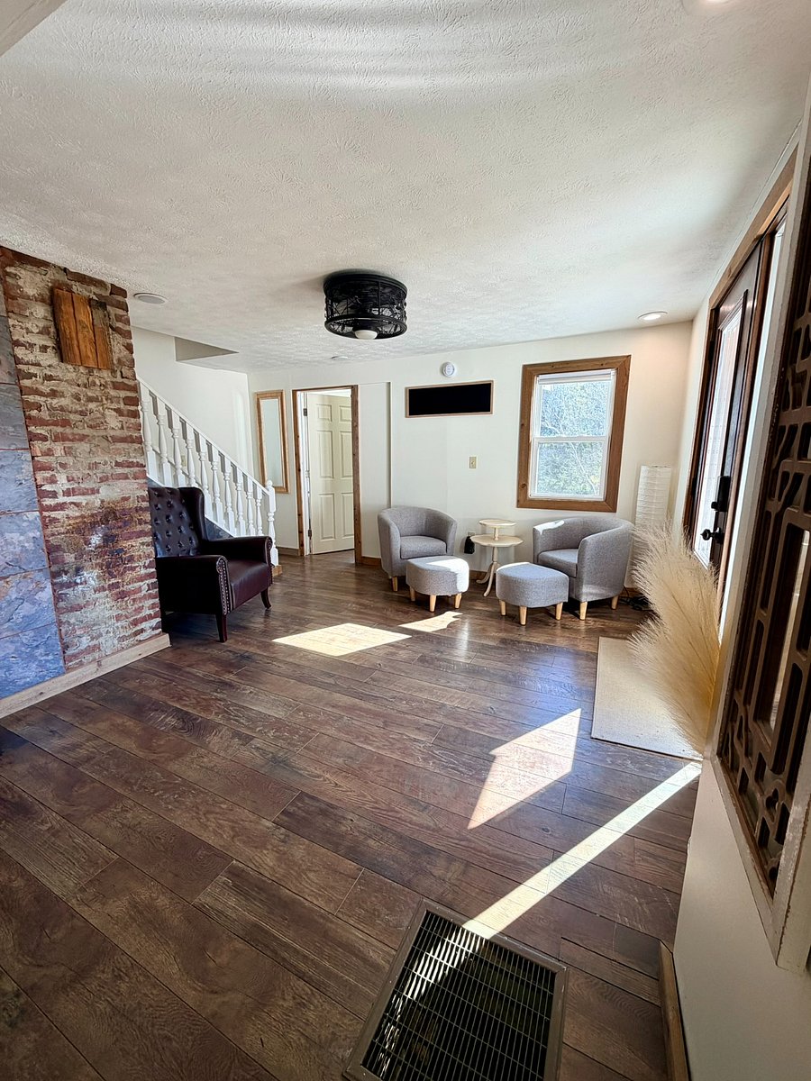 Furnished Finder property 1042362_1 photo 4