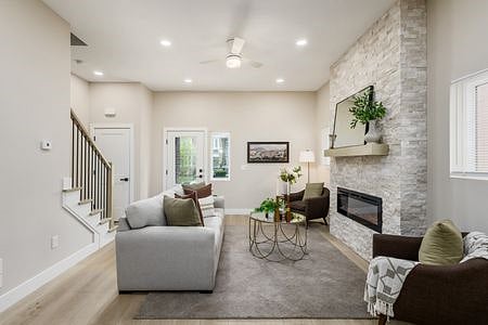 Furnished Finder property 1042396_1 photo 8