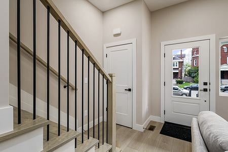 Furnished Finder property 1042396_1 photo 21